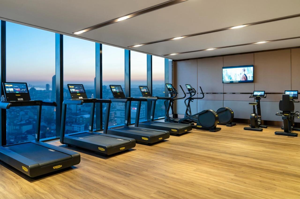 Address Istanbul 호텔 외부 사진 The gym at the 57th floor