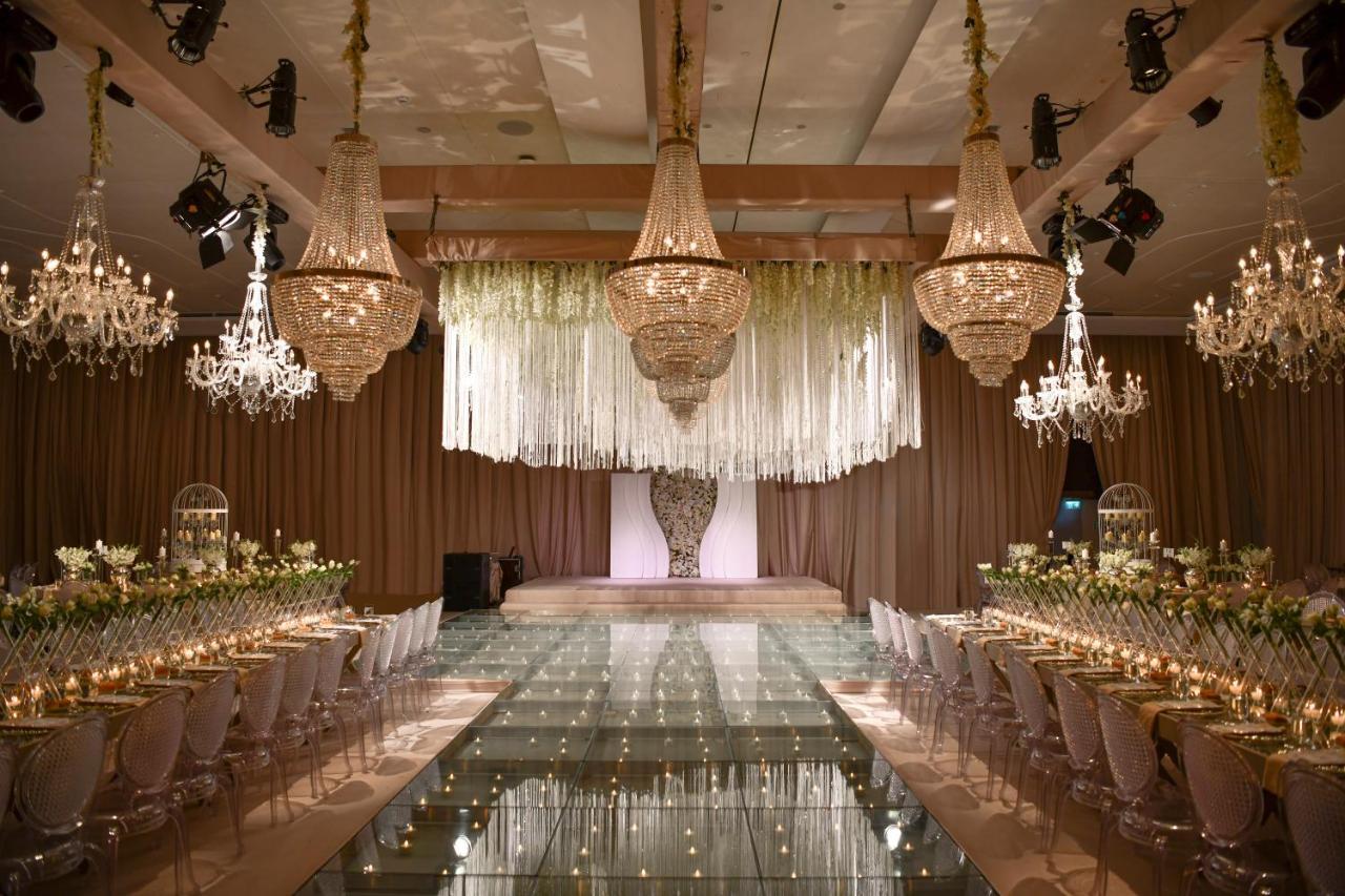 Address Istanbul 호텔 외부 사진 The ballroom at The Dorchester